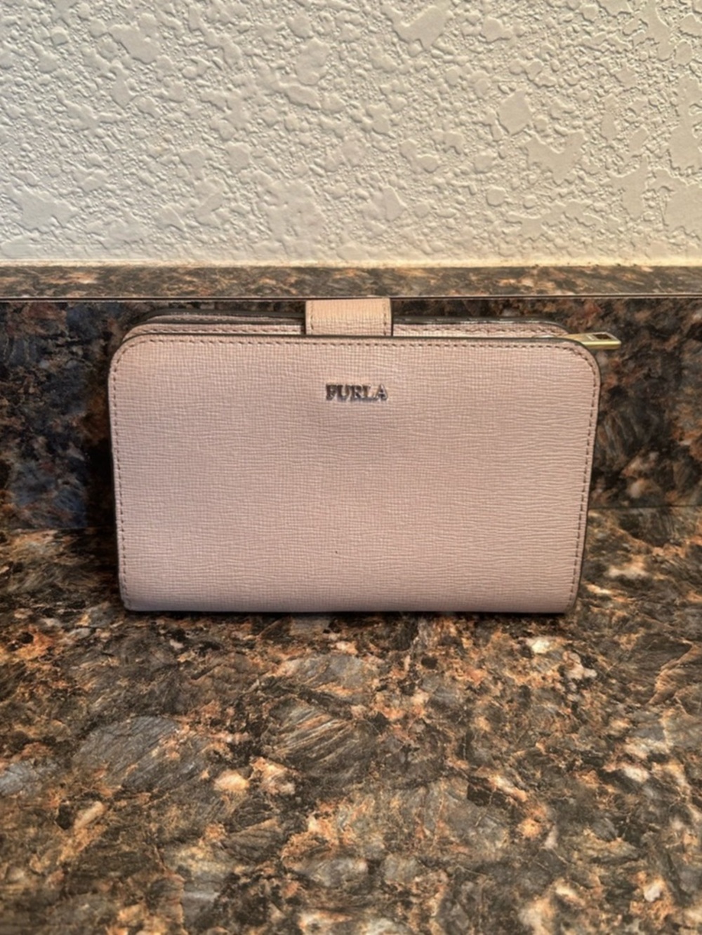 FURLA Compact Trifold Wallet